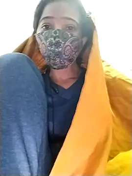 Snapshot of Cute-Ridhima chatting on January 11, 10:09 am Cute-Ridhima online show from January 11, 10:09 am