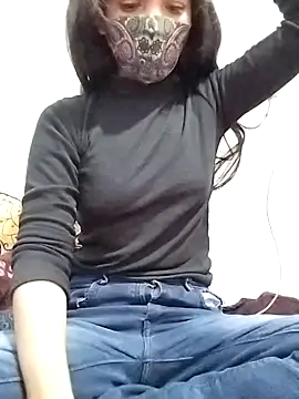 Snapshot of Cute-Ridhima chatting on January 13, 4:29 am Cute-Ridhima online show from January 13, 4:29 am