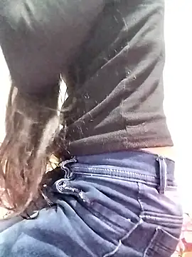 Snapshot of Cute-Ridhima chatting on January 14, 5:57 am Cute-Ridhima online show from January 14, 5:57 am