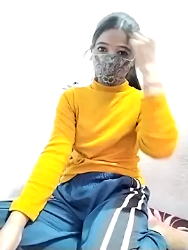 Snapshot of Cute-Ridhima chatting on February 17, 8:44 am Cute-Ridhima online show from February 17, 8:44 am