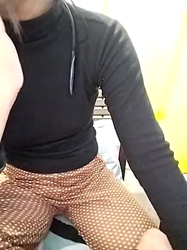 Snapshot of Cute-Ridhima chatting on March 9, 4:27 am Cute-Ridhima online show from March 9, 4:27 am