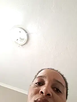thicktash online show from June 12, 8:46 am