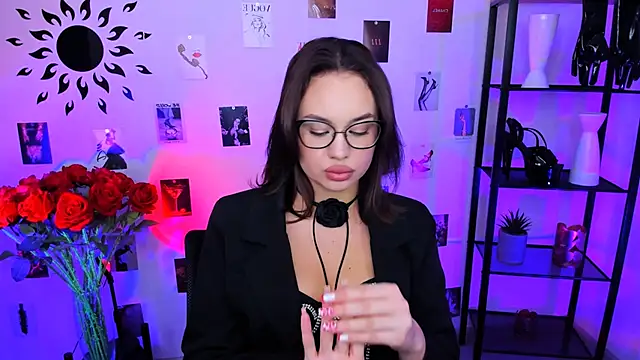 Snapshot of JaneWyatt chatting on March 11, 11:33 am JaneWyatt online show from March 11, 11:33 am
