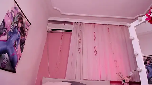 Snapshot of Tender_Amber chatting on March 13, 10:36 am Tender Amber online show from March 13, 10:36 am