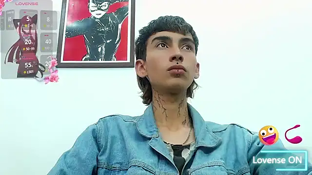 Snapshot of ttimy_x_boy chatting on October 29, 5:10 am ttimy x boy online show from October 29, 5:10 am