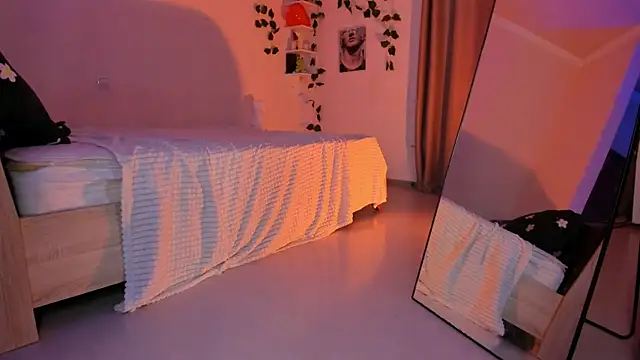 Emily relish online show from February 22, 1:13 pm