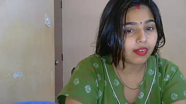 Sweet-Rani online show from April 15, 6:04 pm
