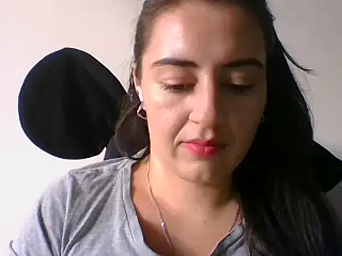  karlie kloss  online show from January 31, 8:54 pm