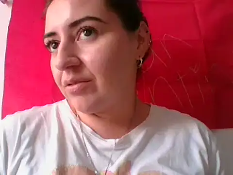  karlie kloss  online show from March 3, 8:21 pm