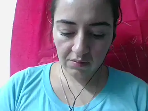  karlie kloss  online show from March 18, 11:20 pm