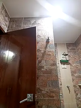 MirandaSoto online show from September 27, 6:29 am