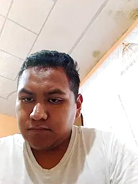 Snapshot of R1ch_Daddy chatting on June 2, 2:52 pm R1ch Daddy online show from June 2, 2:52 pm