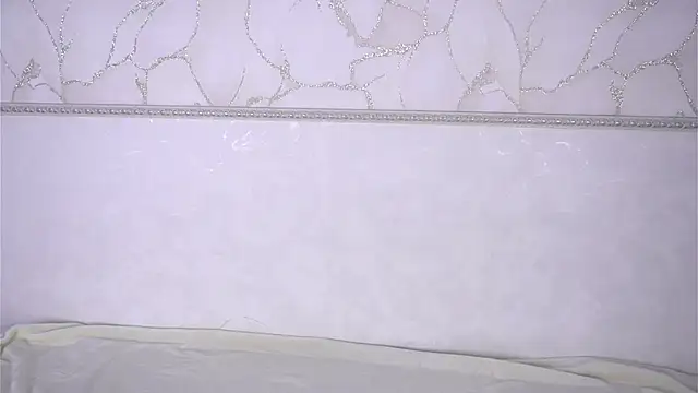 VeronaAppleberry online show from February 3, 6:22 am