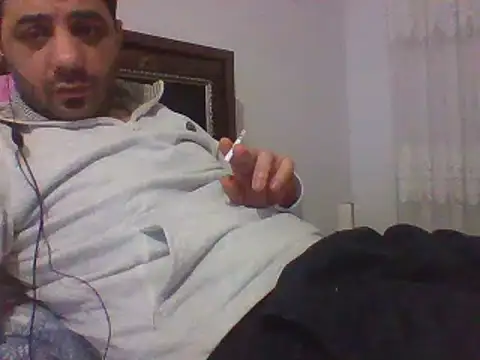 Snapshot of Sexyy_Mann34 chatting on January 25, 9:57 pm Sexyy Mann34 online show from January 25, 9:57 pm