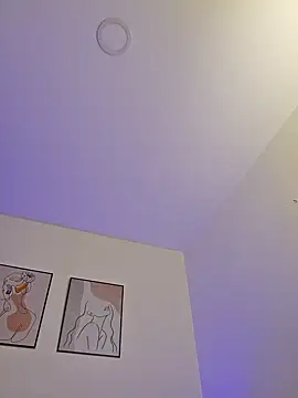 Snapshot of VictoriaEvaans_ chatting on January 8, 1:21 am VictoriaEvaans online show from January 8, 1:21 am