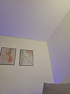 Snapshot of VictoriaEvaans_ chatting on January 24, 1:24 am VictoriaEvaans online show from January 24, 1:24 am