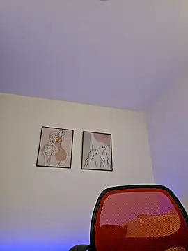 Snapshot of VictoriaEvaans_ chatting on February 19, 10:20 pm VictoriaEvaans online show from February 19, 10:20 pm