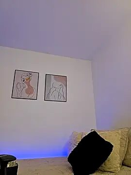 Snapshot of VictoriaEvaans_ chatting on March 12, 7:59 pm VictoriaEvaans online show from March 12, 7:59 pm