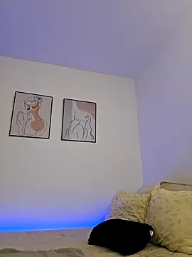 Snapshot of VictoriaEvaans_ chatting on March 13, 9:59 pm VictoriaEvaans online show from March 13, 9:59 pm