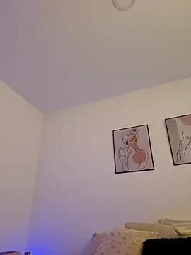 Snapshot of VictoriaEvaans_ chatting on September 13, 10:09 pm VictoriaEvaans online show from September 13, 10:09 pm