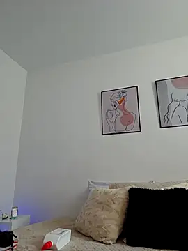 Snapshot of VictoriaEvaans_ chatting on September 21, 5:14 pm VictoriaEvaans online show from September 21, 5:14 pm