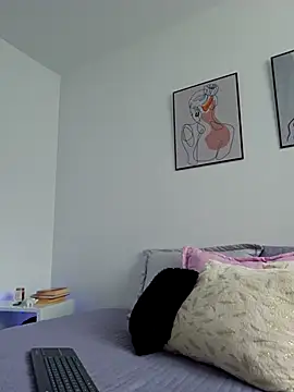 Snapshot of VictoriaEvaans_ chatting on September 28, 6:13 pm VictoriaEvaans online show from September 28, 6:13 pm