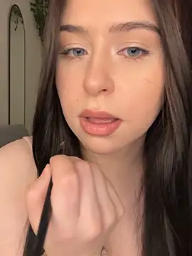  SweetCandyy online show from November 14, 7:45 pm