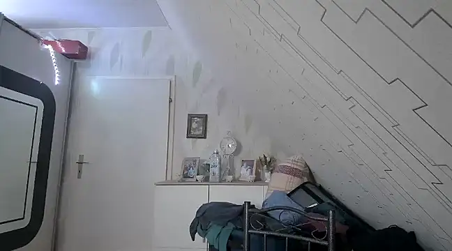 Snapshot of der_alex38 chatting on February 13, 12:32 pm der alex38 online show from February 13, 12:32 pm