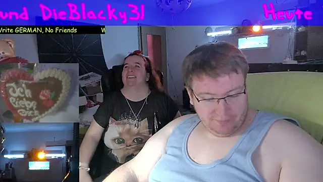 Snapshot of der_alex38 chatting on February 25, 7:47 pm der alex38 online show from February 25, 7:47 pm