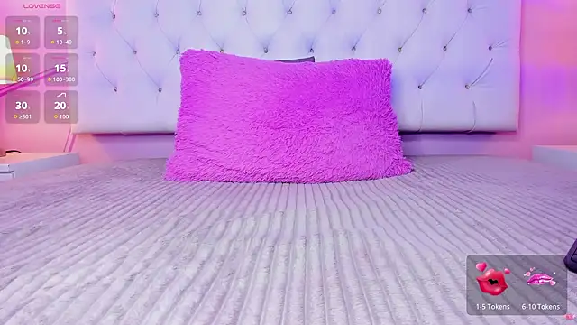 Nicol Betancur online show from March 6, 4:20 am