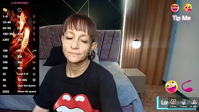 Snapshot of NatashaMason_ chatting on June 10, 7:35 pm NatashaMason online show from June 10, 7:35 pm