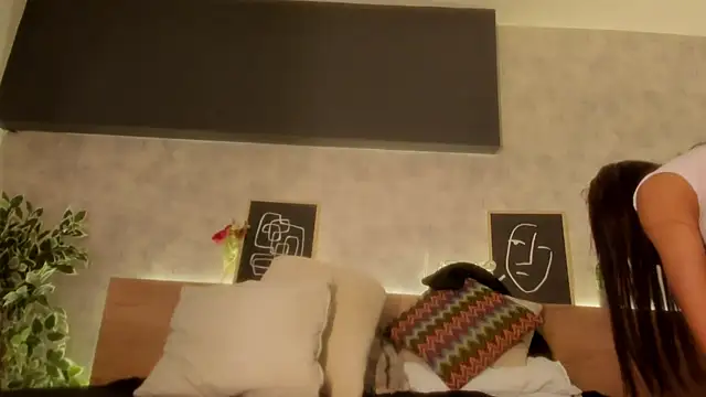 karina gomez 18 online show from February 24, 11:41 am