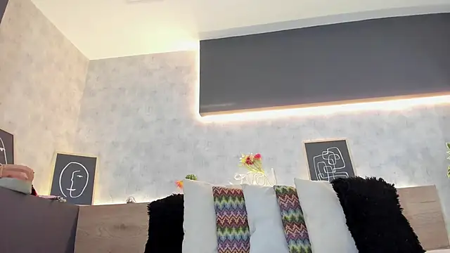 karina gomez 18 online show from March 15, 11:27 am