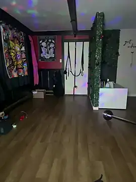 Luluof online show from March 17, 9:22 am