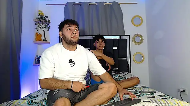 Snapshot of Valerio_22 chatting on March 10, 2:27 am Valerio 22 online show from March 10, 2:27 am