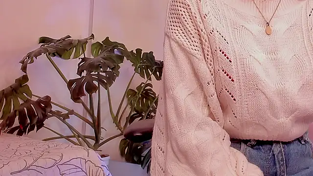 Snapshot of Nami_sunny chatting on November 13, 6:51 pm Nami sunny online show from November 13, 6:51 pm