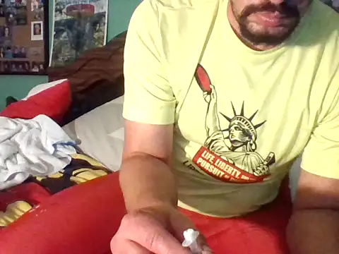 Snapshot of Curved4Pleasure chatting on October 20, 9:32 am Curved4Pleasure online show from October 20, 9:32 am