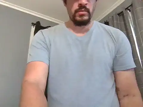 Snapshot of Curved4Pleasure chatting on March 15, 8:59 pm Curved4Pleasure online show from March 15, 8:59 pm