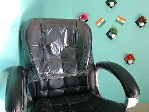 Yashi online show from March 19, 10:11 am