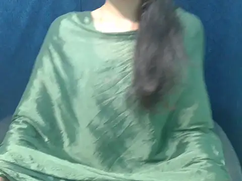 Yashi online show from October 17, 1:46 pm