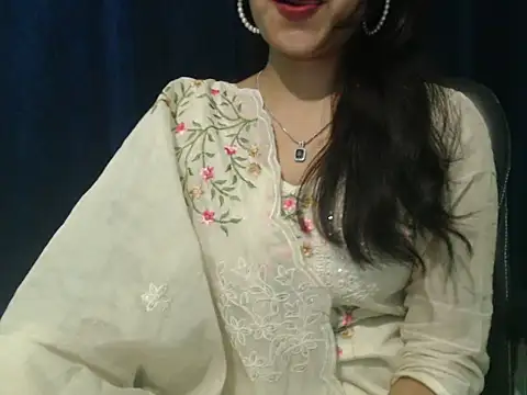 Yashi online show from March 17, 3:37 pm