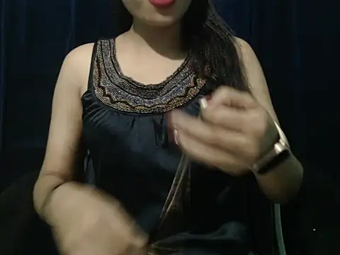 Yashi online show from May 1, 3:27 pm