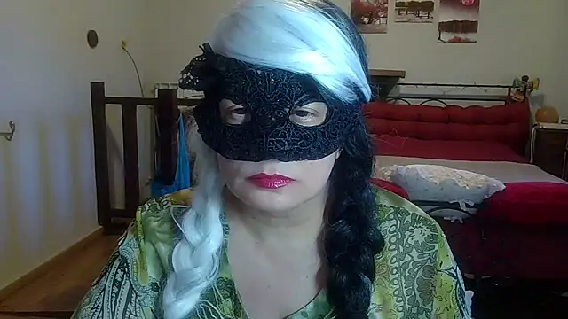 Ninalapiccolina online show from January 30, 3:19 pm