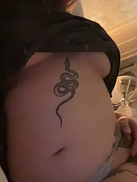 Snapshot of lululoverose chatting on September 10, 11:16 pm lululoverose online show from September 10, 11:16 pm