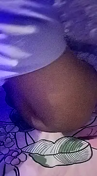 zoya khan25 online show from December 29, 2:31 pm