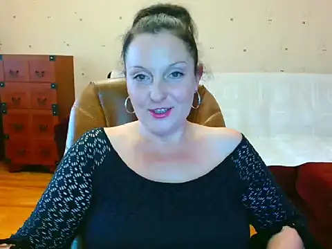 Alice3694 online show from January 7, 12:20 pm