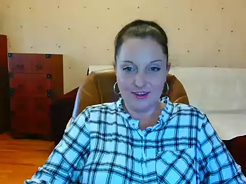 Alice3694 online show from January 20, 12:49 pm