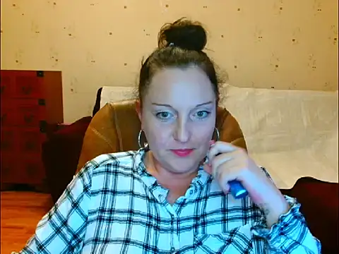 Alice3694 online show from February 1, 3:28 pm