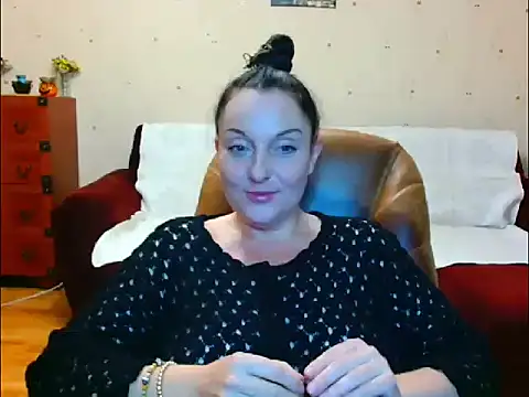 Alice3694 online show from October 27, 4:05 am