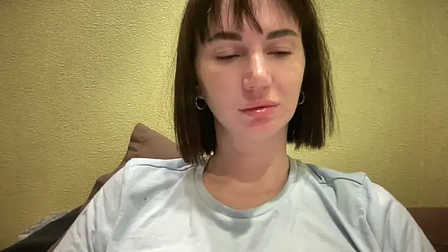 Snapshot of EvilDemon94 chatting on May 4, 5:53 pm EvilDemon94 online show from May 4, 5:53 pm